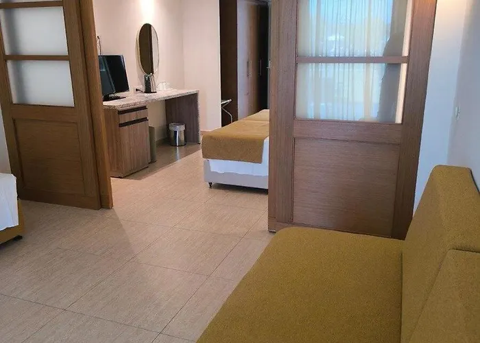 Asterias Hotel 5*