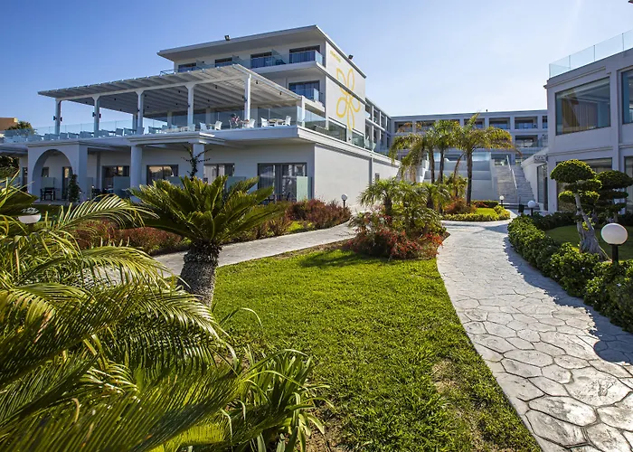 Asterias Hotel