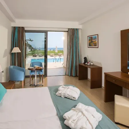 Asterias Hotel 5*