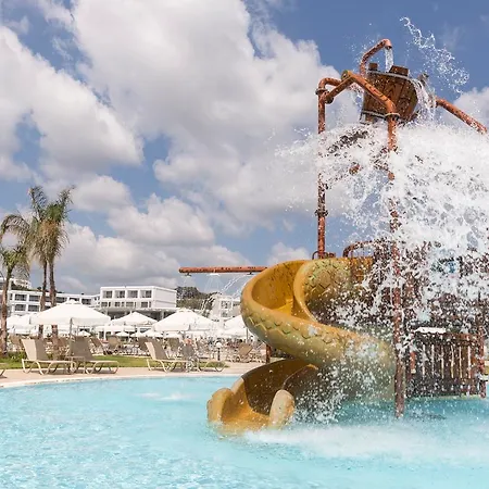 Asterias Hotel