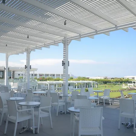 Asterias Hotel 5*