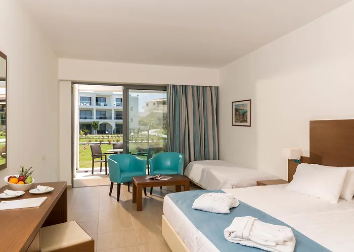 Hotel Asterias Afandu
