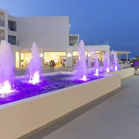 Asterias מלון 5*