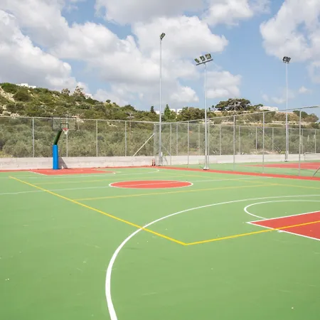 מלון Asterias 5*