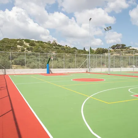 מלון Asterias 5*