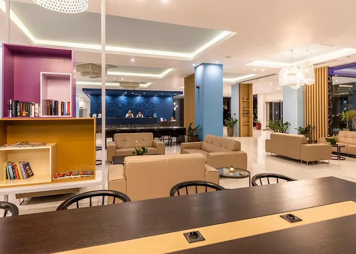 Hotel Asterias Afandu