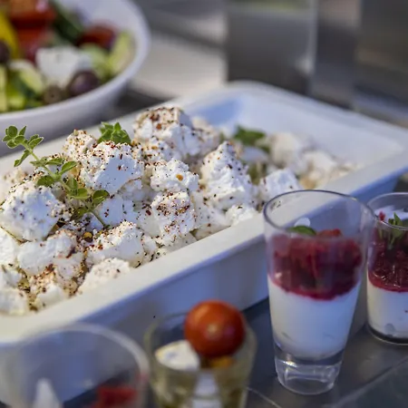 Szálloda Asterias Afándu